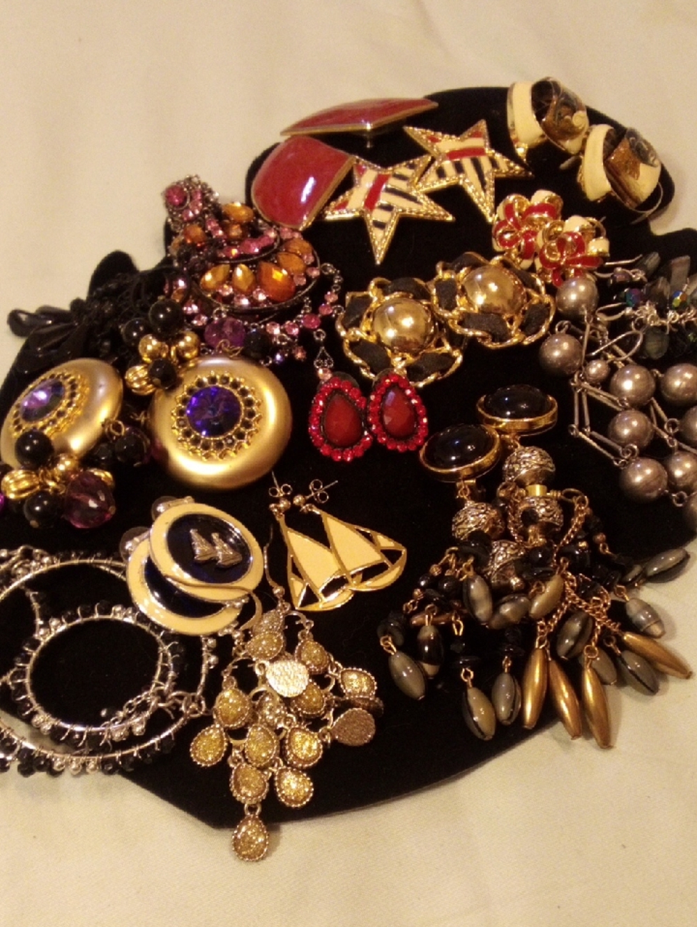 Assorted Women's Fashion Earrings - Gold, Red, Black, Purple